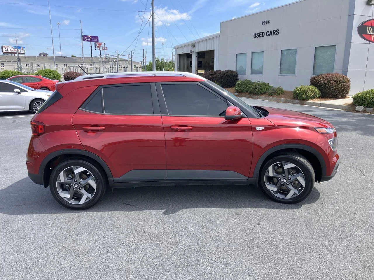 Used 2024 Red (Ultimate Red) Hyundai SEL image 6