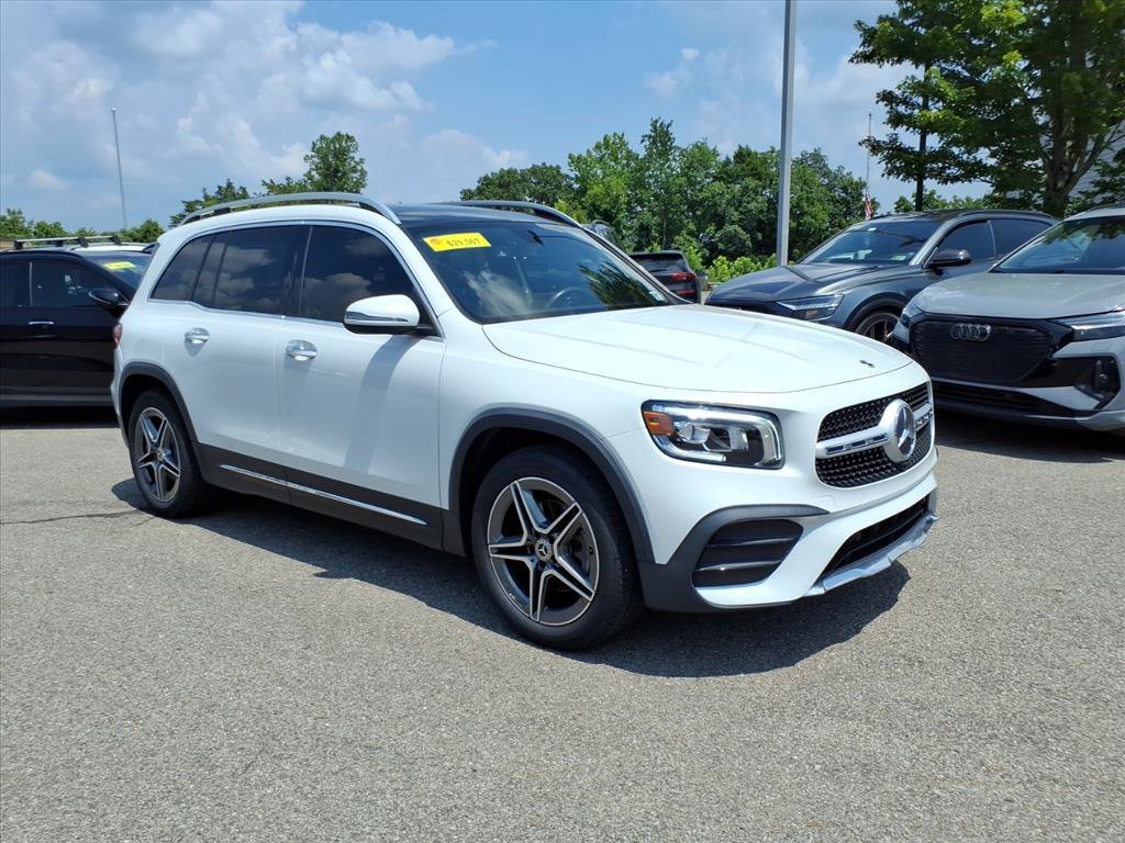 Certified Used 2021 White Mercedes-Benz GLB 250 image 1