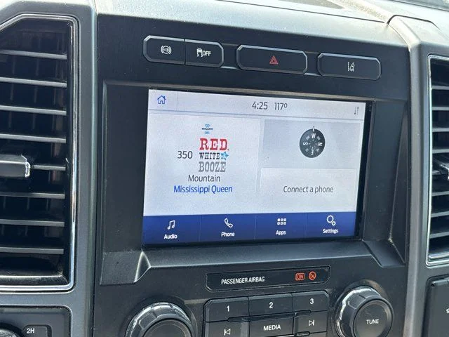 Used 2020 Black Ford XLT image 30