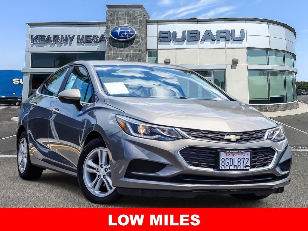Used 2018 Gray Chevrolet LT image 1