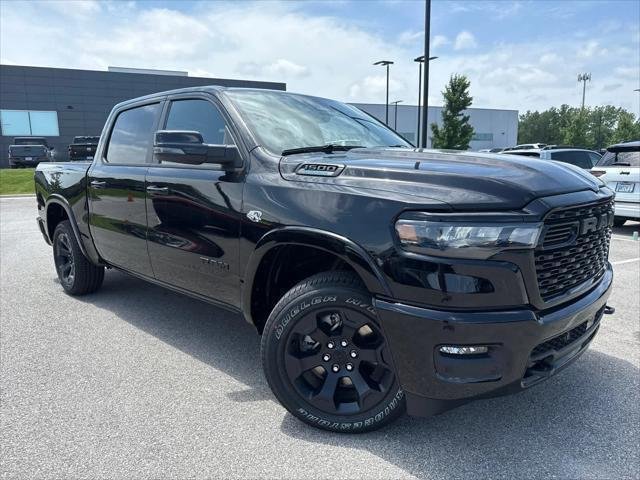 New 2026 Diamond Black Crystal Pearl-Coat Exterior Paint RAM BIG HORN image 2