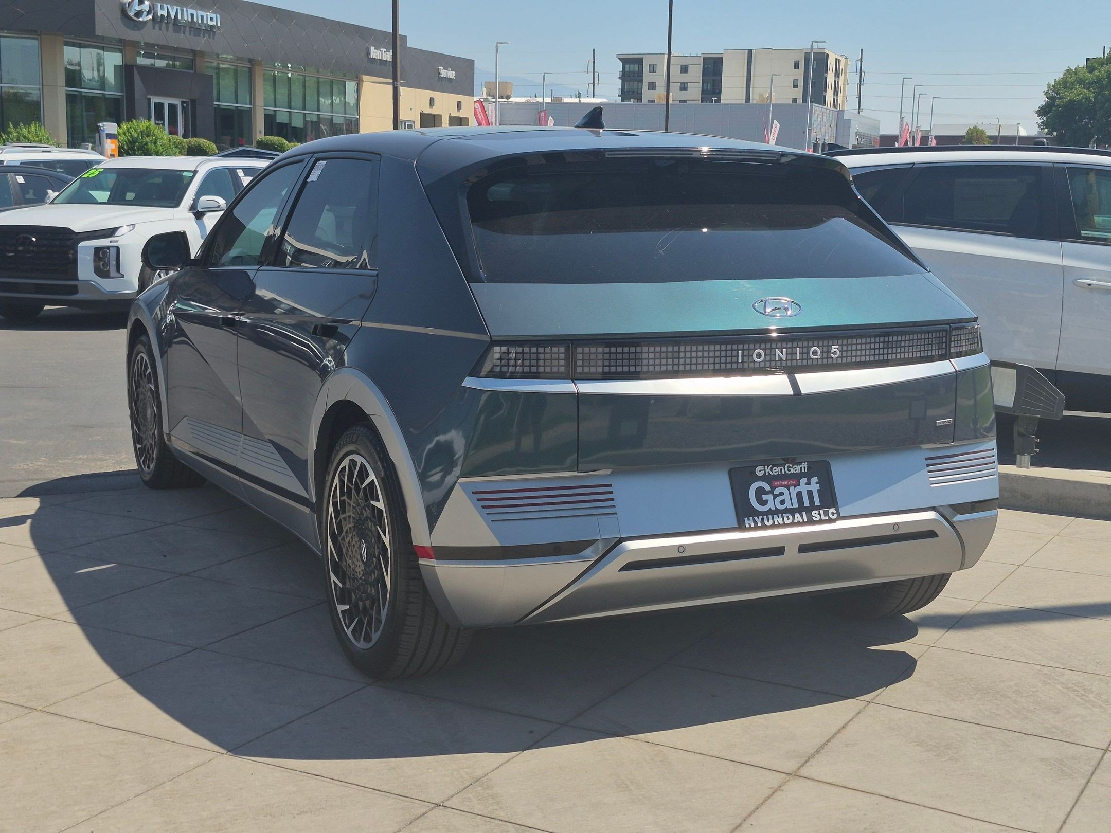 2024 Hyundai IONIQ 5 Limited - Photo 7