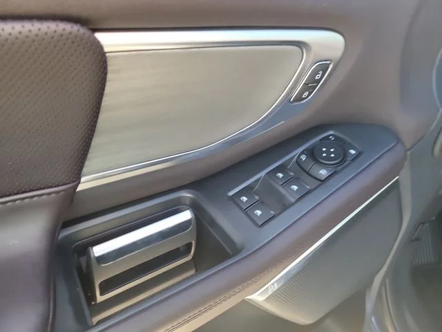 New 2027 Blue Metallic Ford Platinum image 21