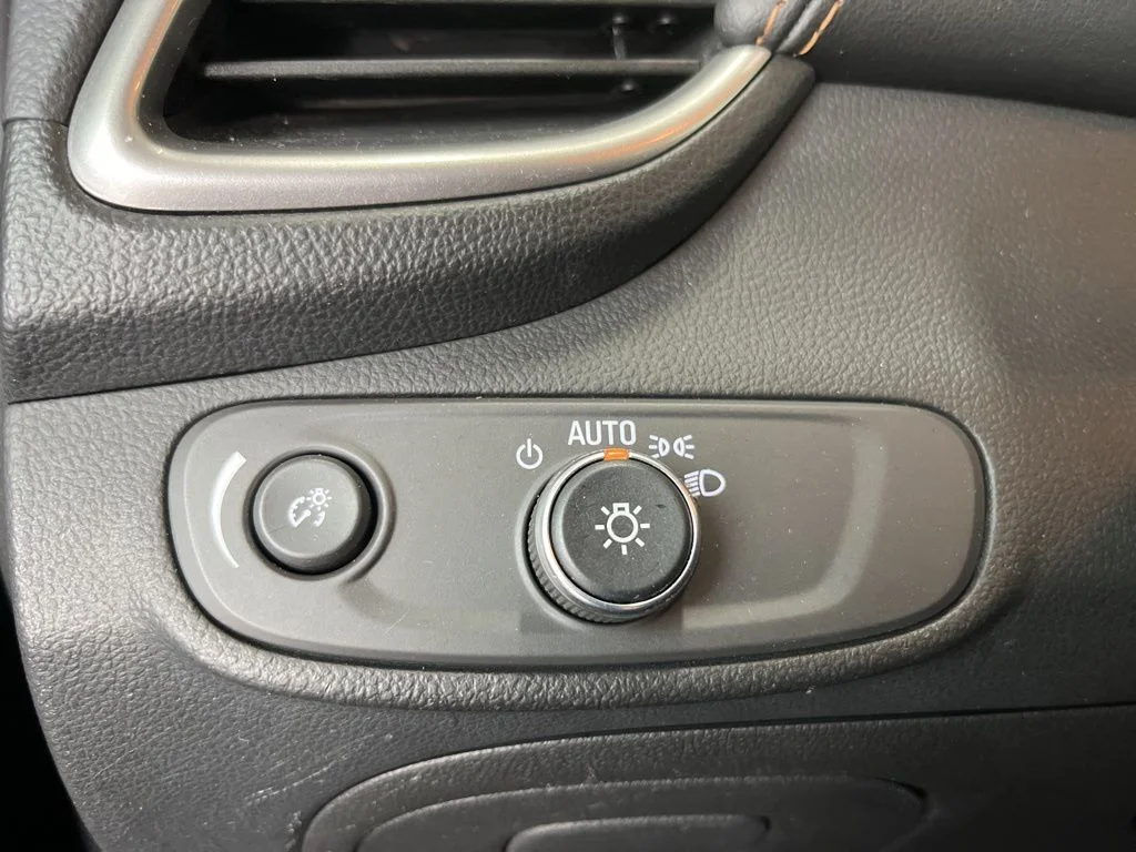 Used 2022 Black Chevrolet LT image 13