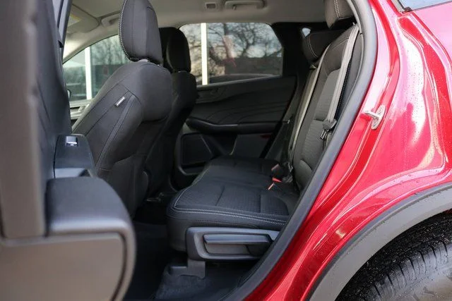 New 2026 Rapid Red Metallic Tinted Clearcoat Ford Active® image 18