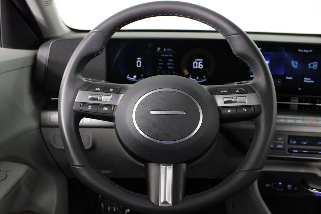 Used 2026 Gray Hyundai SEL Sport image 10