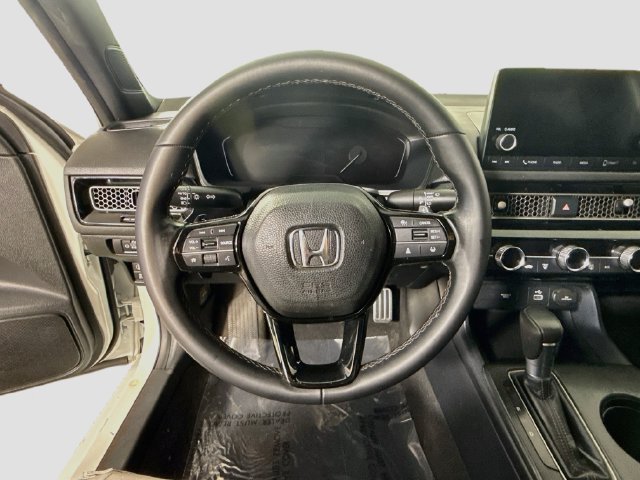 Used 2024 Platinum White Pearl Honda Sport image 9