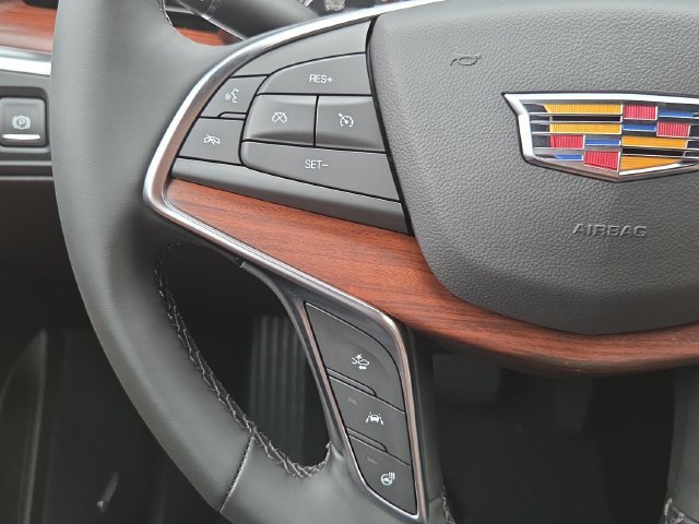 New 2026 Crystal White Tricoat Cadillac Premium Luxury image 18