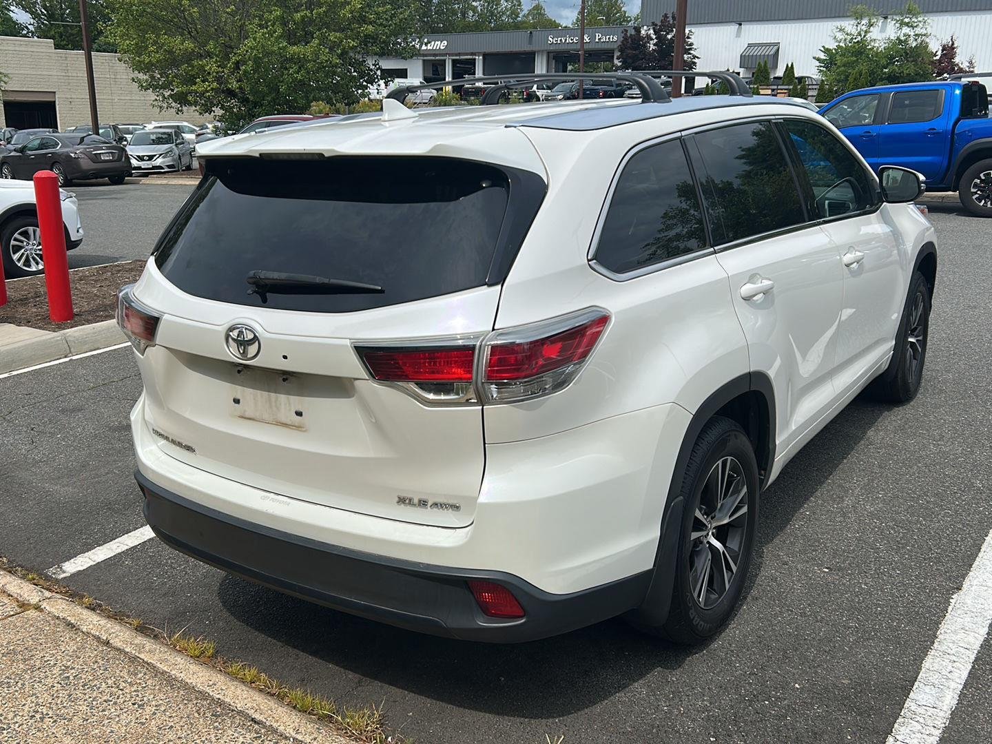 Used 2016 Blizzard Pearl TOYOTA  image 3