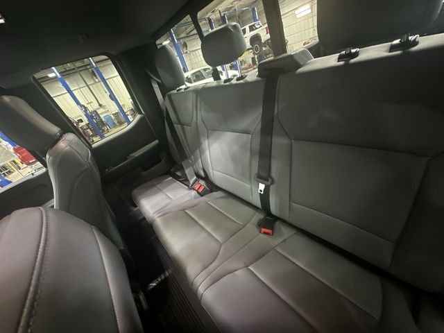 New 2026 Oxford White Ford F-250® XL image 31