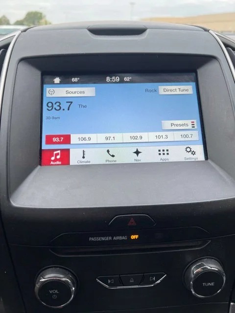 Used 2016 Black Ford SEL image 7