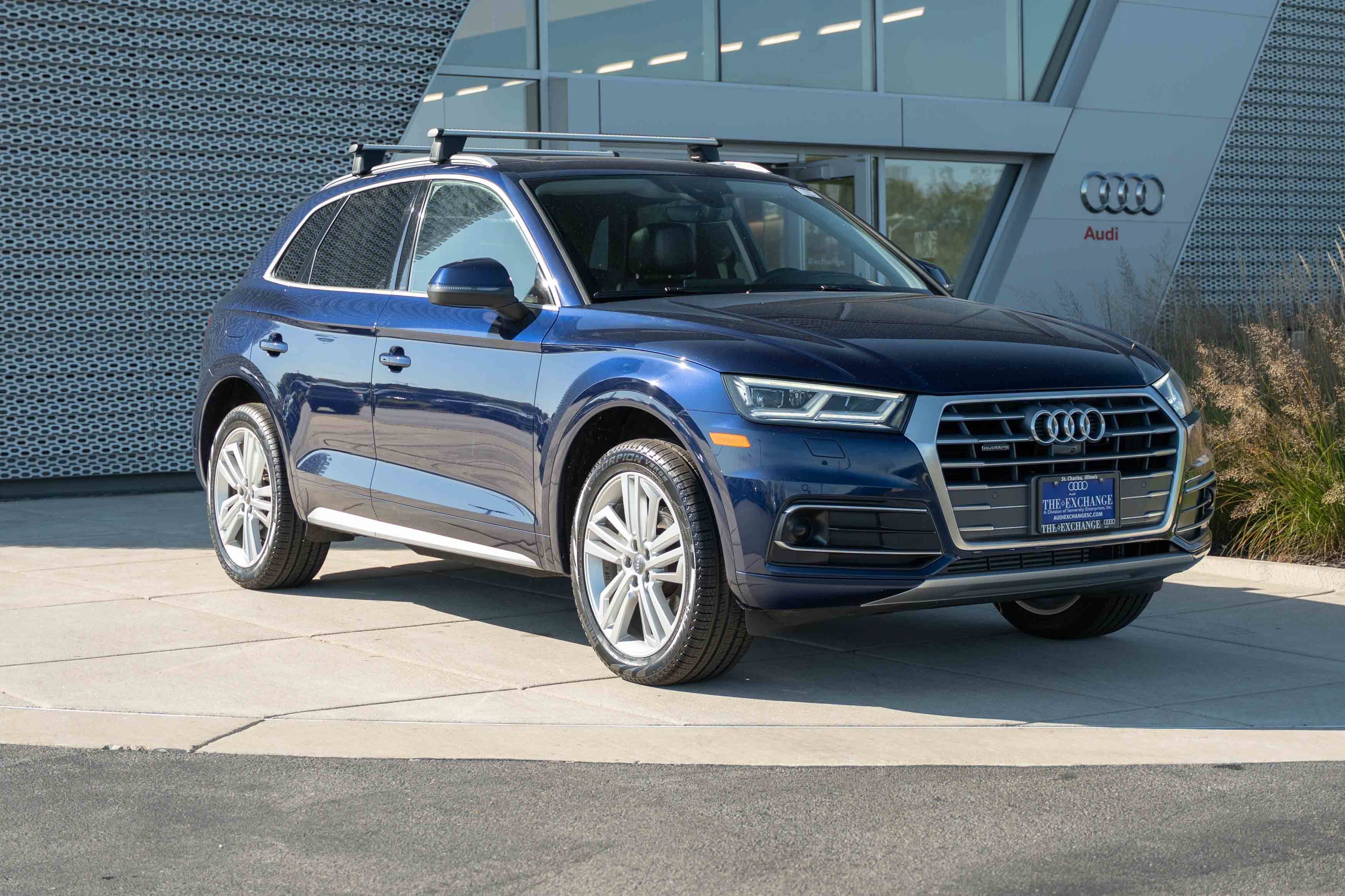 Used 2018 Navarra Blue Metallic Audi Prestige image 2