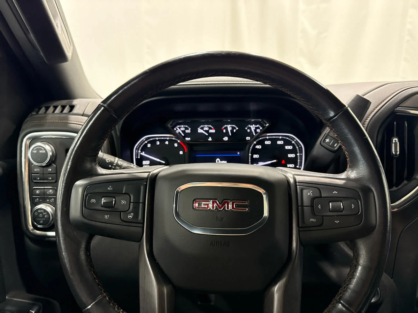 Certified Used 2021 ONYX BLACK GMC AT4 image 24