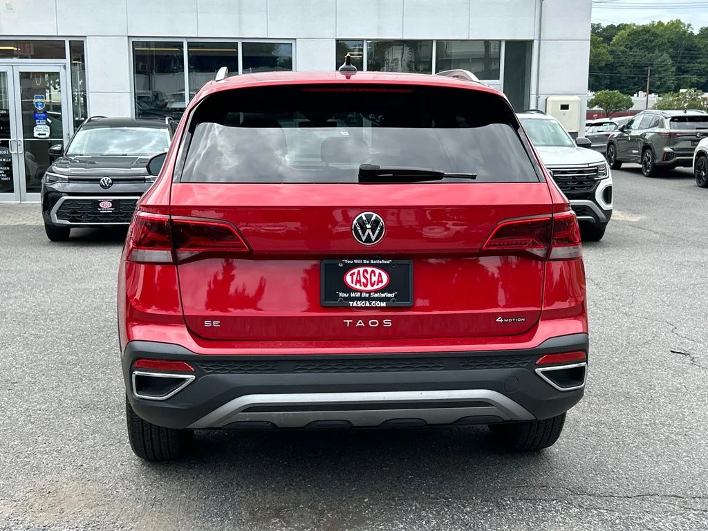 Used 2024  Volkswagen 1.5T SE image 3