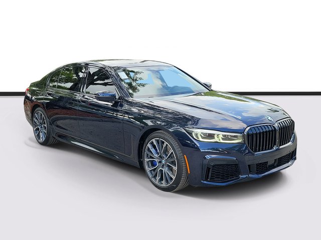 2022 BMW 7 Series 740i