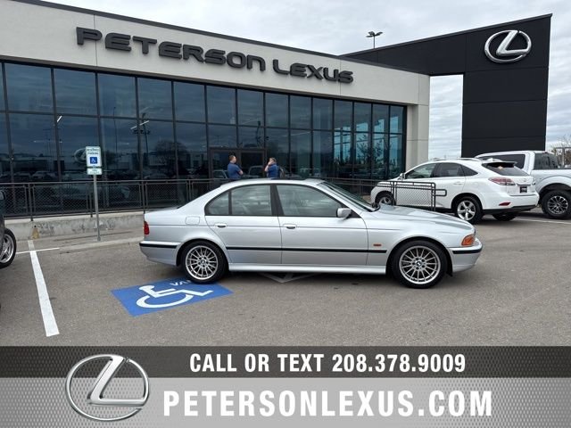 2000 BMW 5 Series 540iA