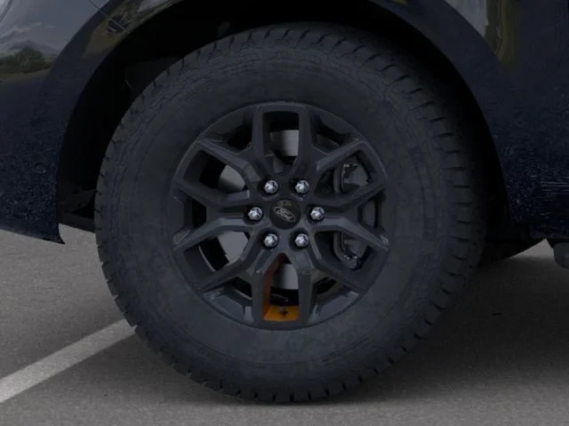 New 2026 Agate Black Metallic Ford Tremor® image 19