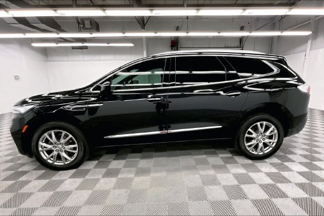Used 2024 Ebony Twilight Metallic Buick Essence image 13