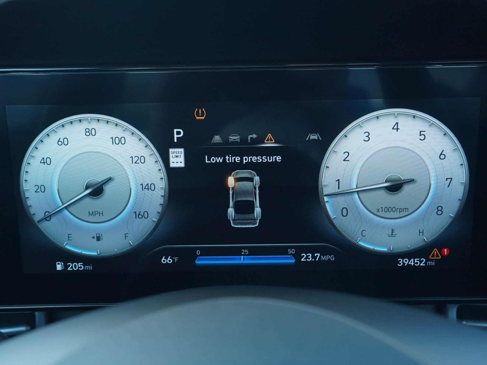 Certified Used 2025 Serenity White Hyundai Limited IVT image 22