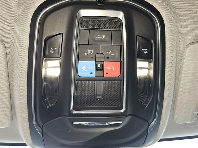 Used 2021 Silver Jeep Limited image 21