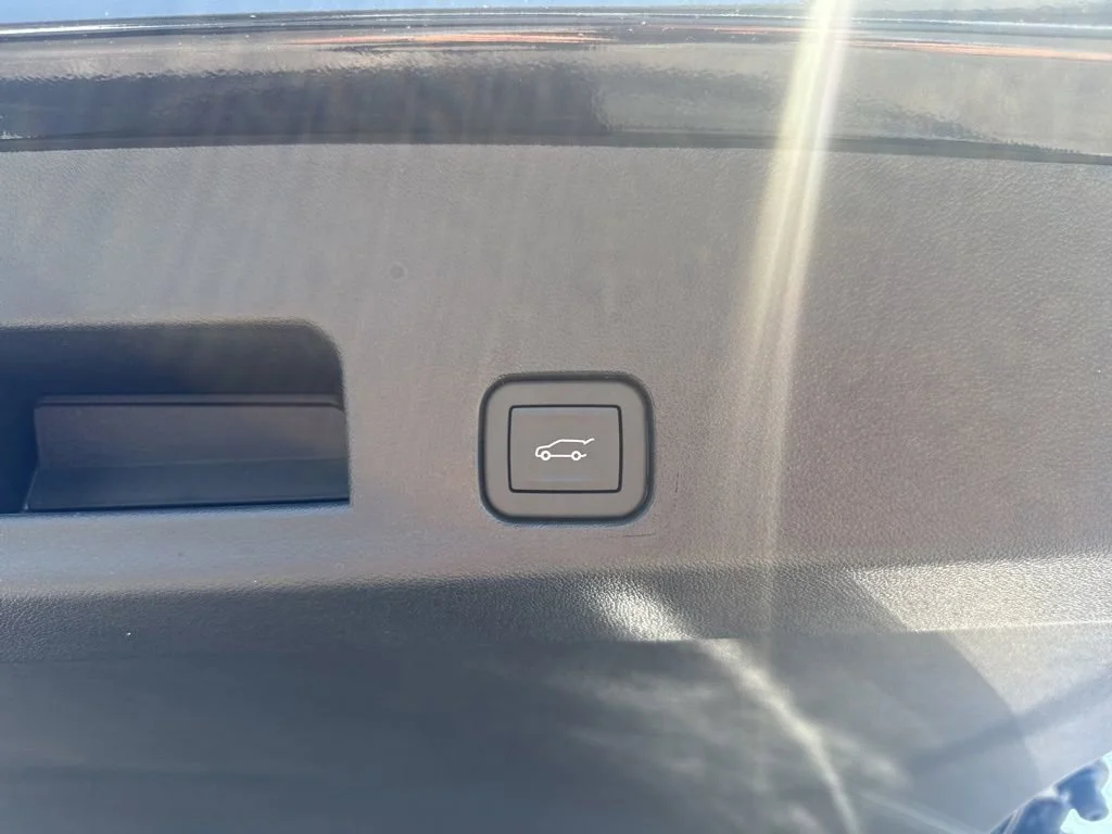2026 Chevrolet Traverse Z71 - Photo 18