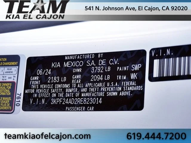 Used 2024 White Kia LXS image 30