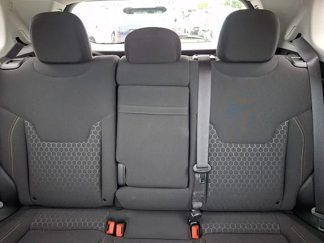 Used 2019 Silver Jeep Sport image 19