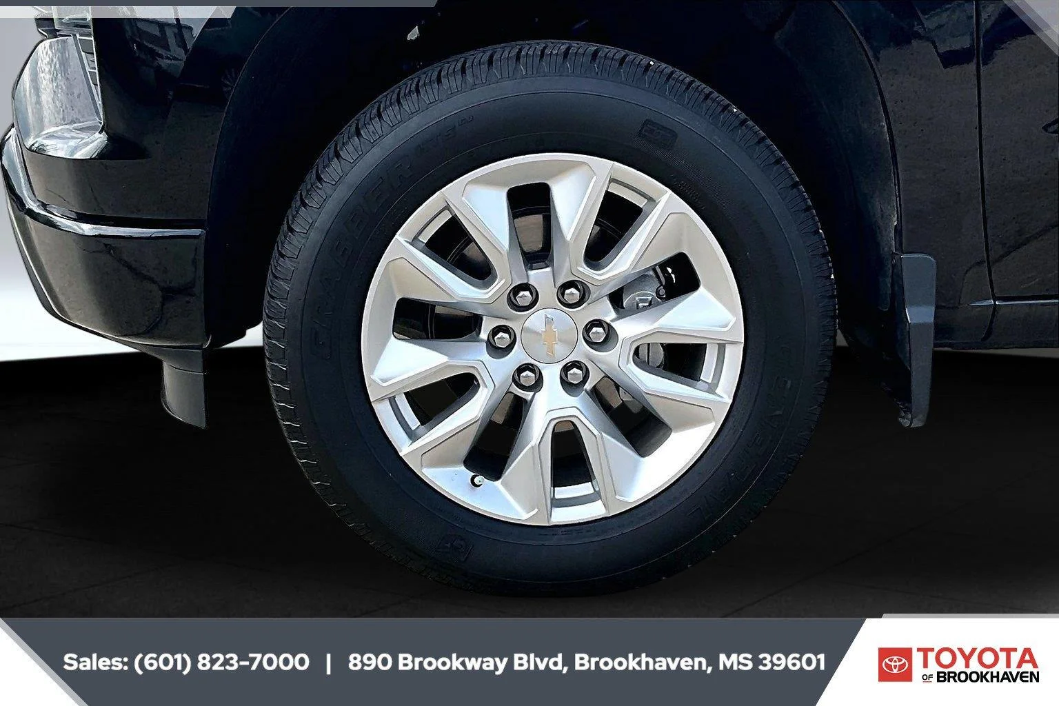 Used 2023 Black Chevrolet Custom image 7