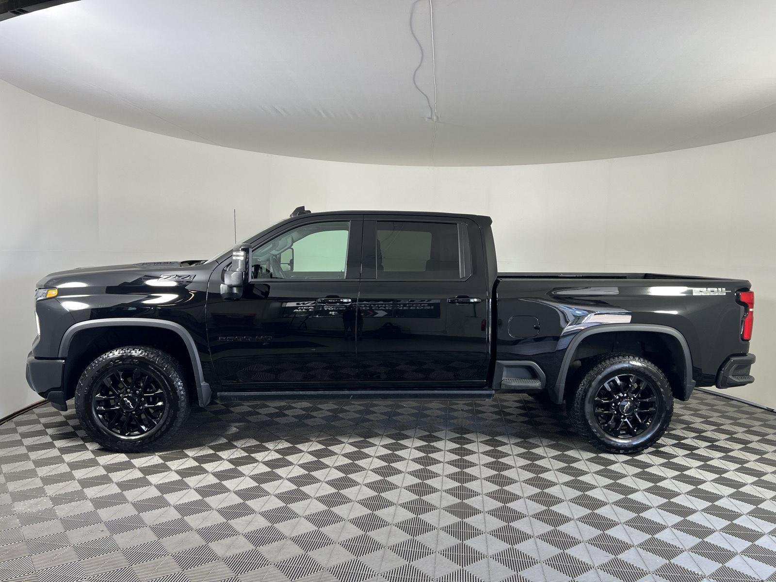 Used 2026 Black Chevrolet LTZ image 29