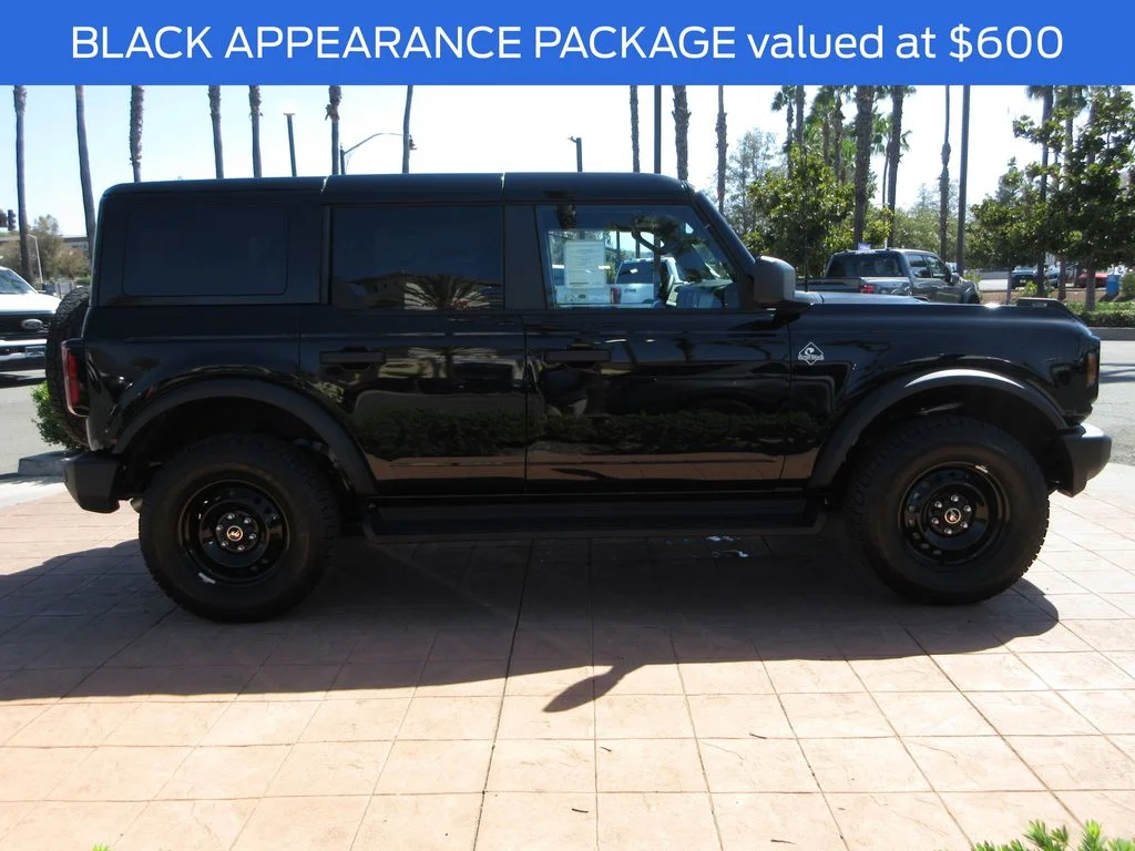 New 2026 Shadow Black Ford Outer Banks image 5