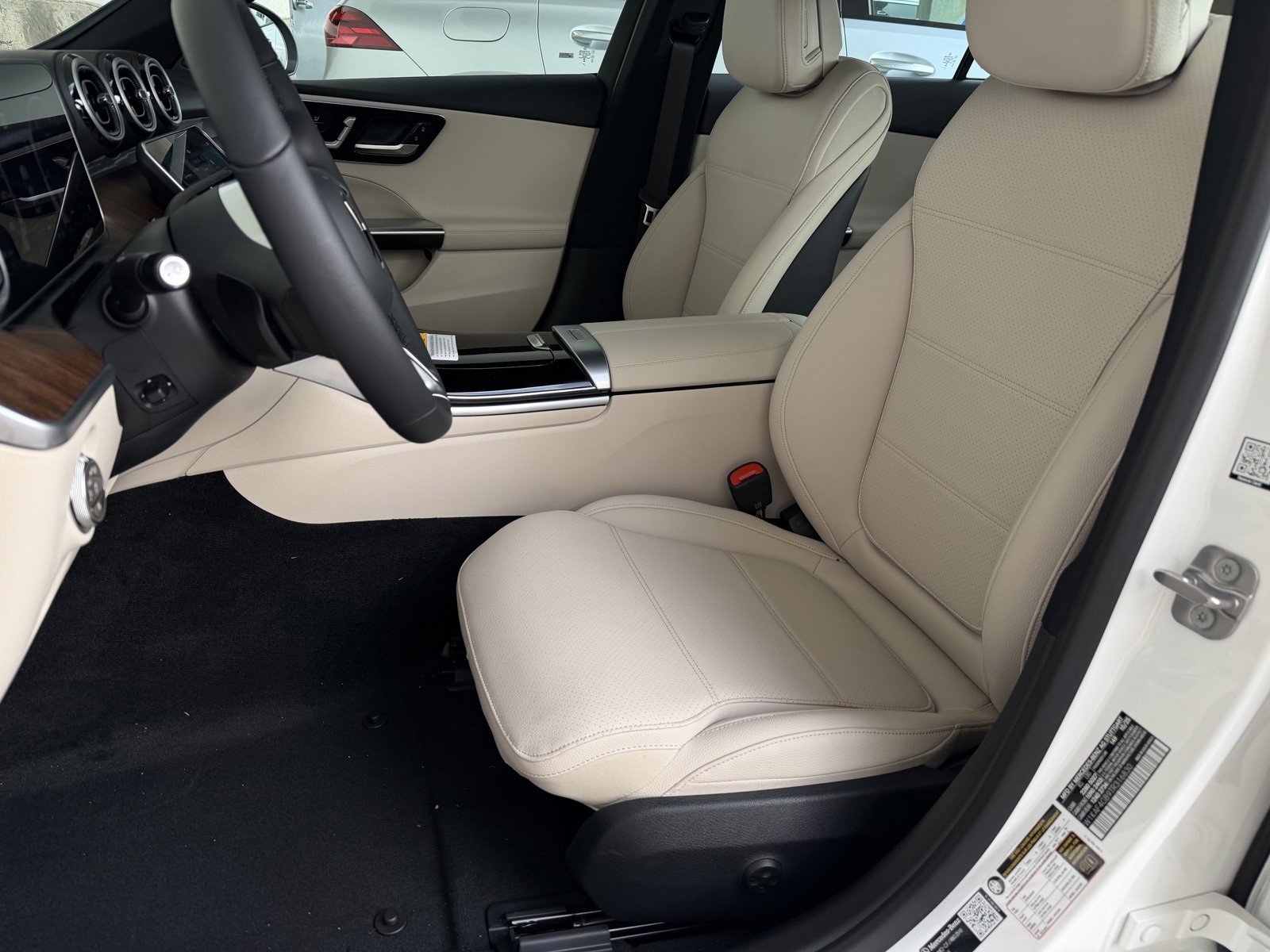 New 2026 Polar White Mercedes-Benz C 300 image 36