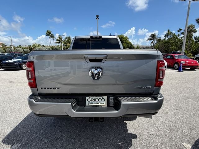 Used 2023 Silver Ram Laramie image 14