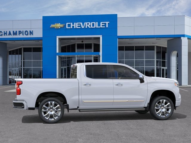 New 2026 Polar White Tricoat Chevrolet High Country image 5