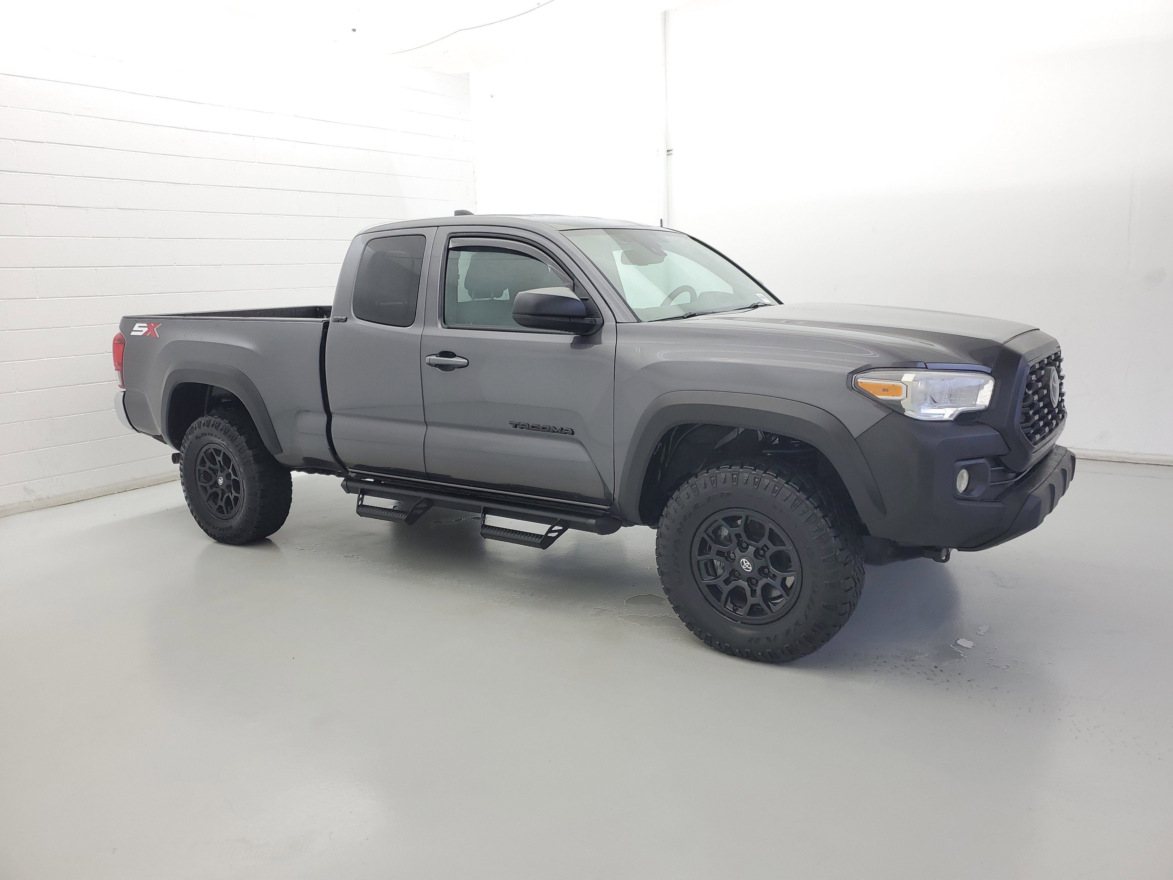 Used 2023 Magnetic Gray Metallic Toyota SR5 image 4