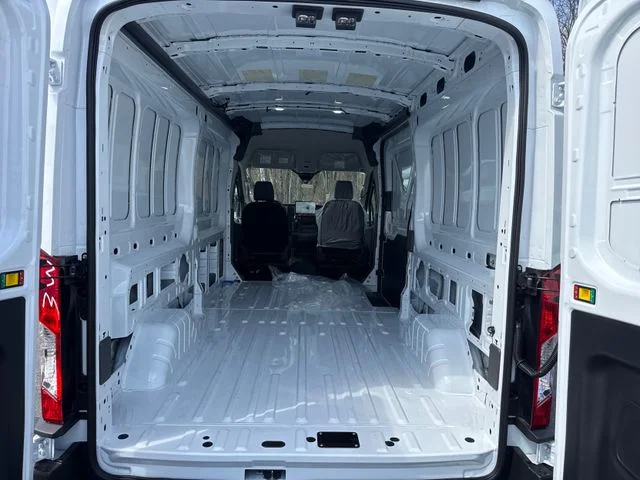 New 2026 Oxford White Ford Cargo Van image 14