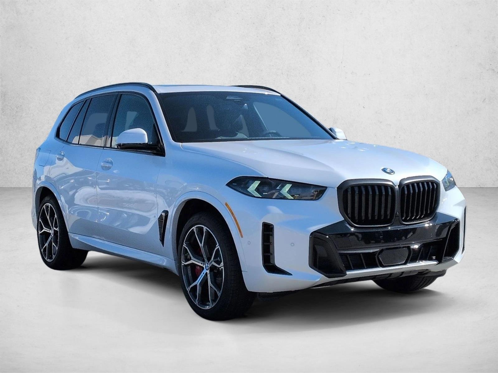 Used 2026 Mineral White Metallic BMW xDrive50e image 7