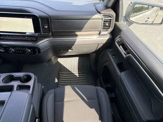 Used 2024 Slate Gray Metallic Chevrolet LT (2FL) image 15