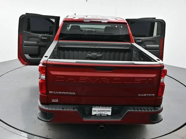 Used 2021 CHERRY RED TINTCOAT Chevrolet Custom image 37