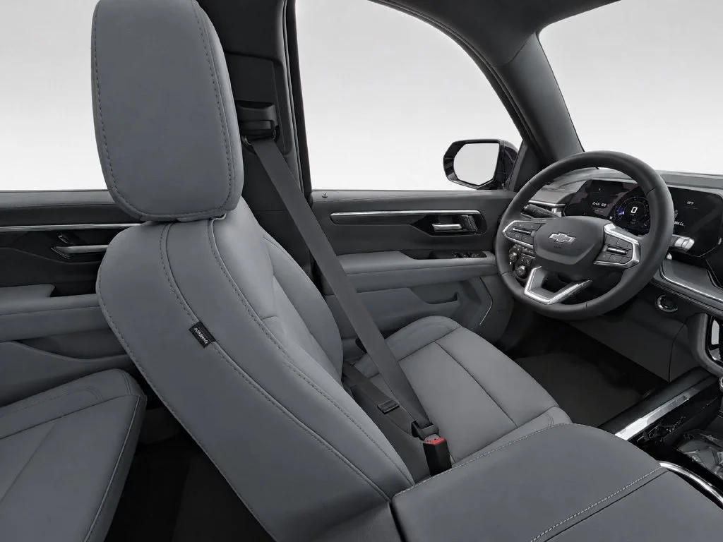 New 2027 Black Chevrolet Z71 image 28