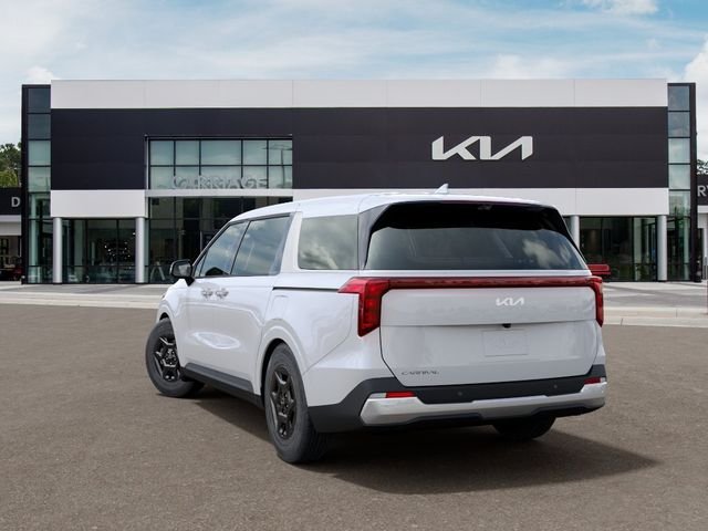 New 2026 Snow White Pearl Kia LXS image 4