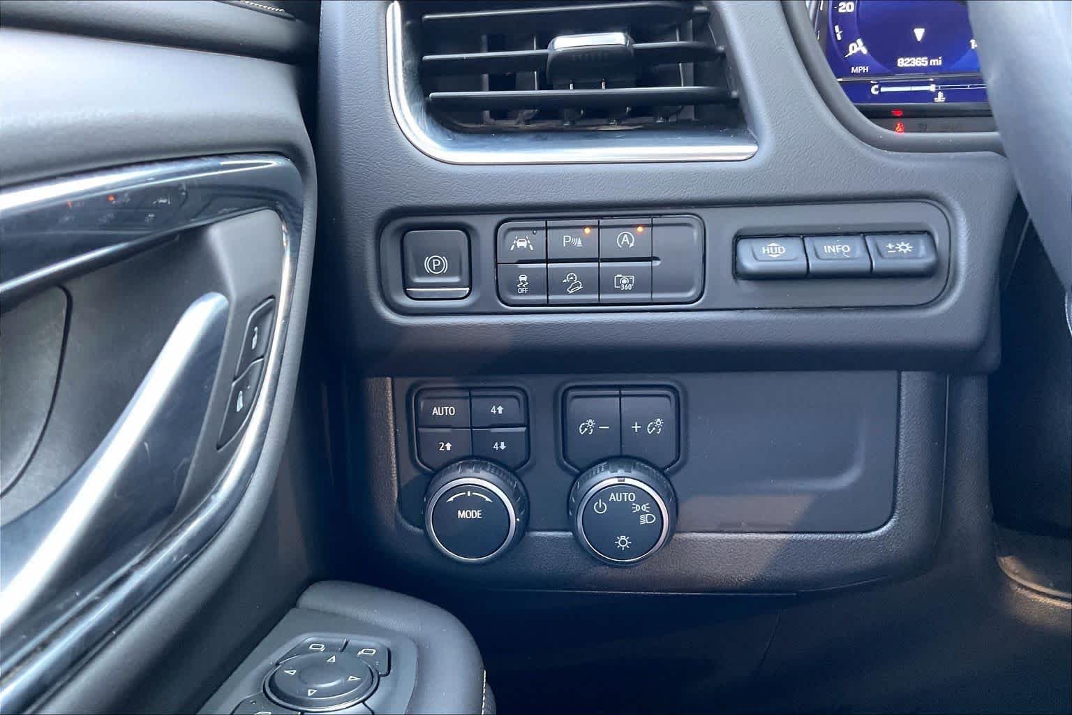 Used 2023 Black Chevrolet Premier image 33
