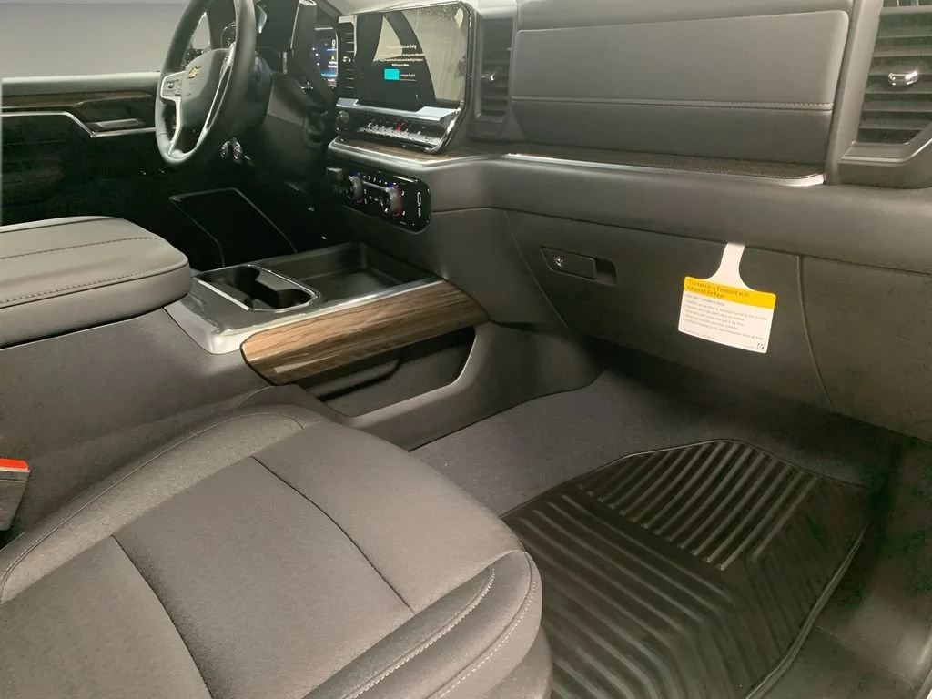 2025 Chevrolet Silverado 2500 HD LT - Photo 17
