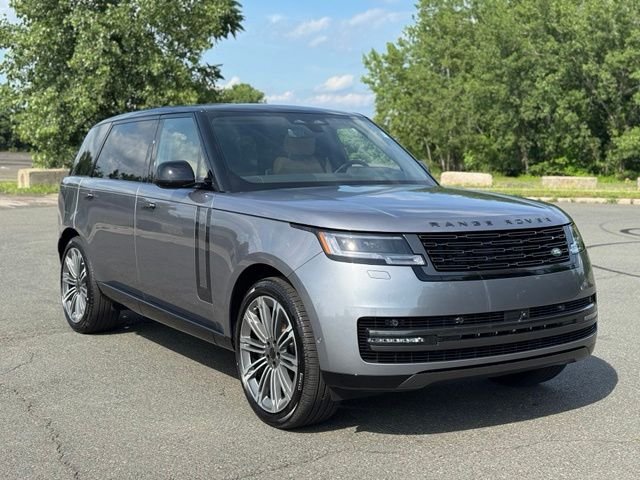 New 2026 Eiger Grey Land Rover SE LWB 7-SEAT image 7