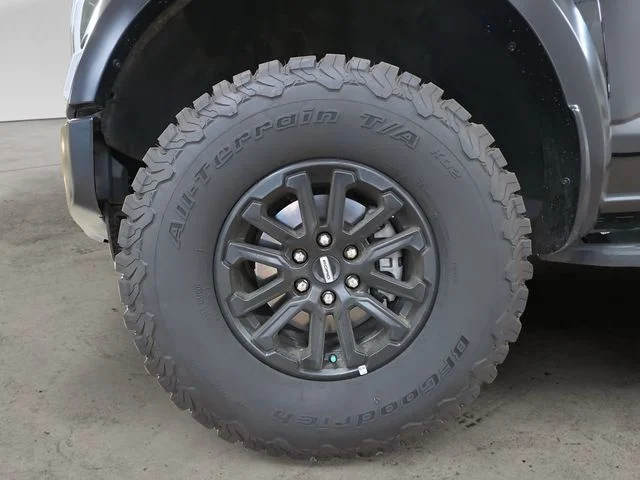 Used 2025 Black Ford Raptor image 9