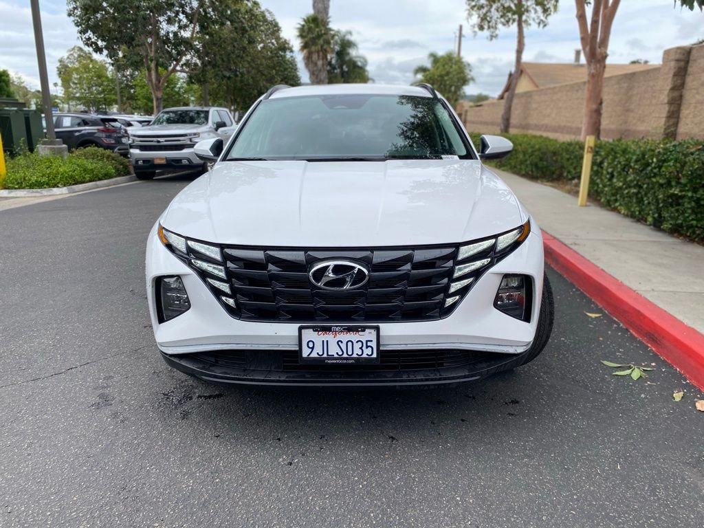 Used 2024 White Hyundai SEL image 2