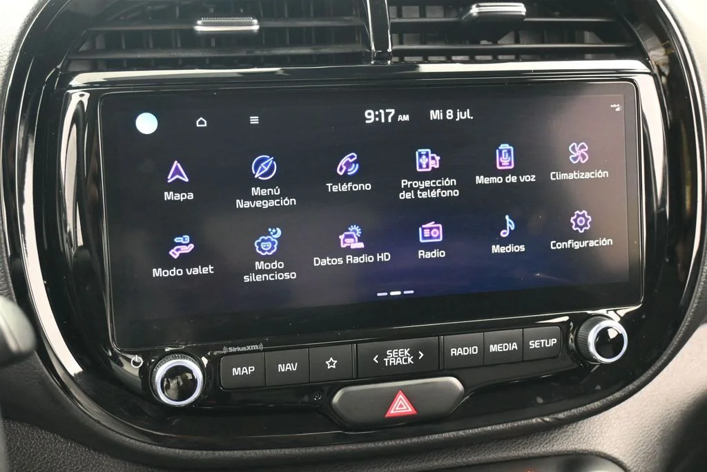 Used 2023 Fusion Black Kia S image 21