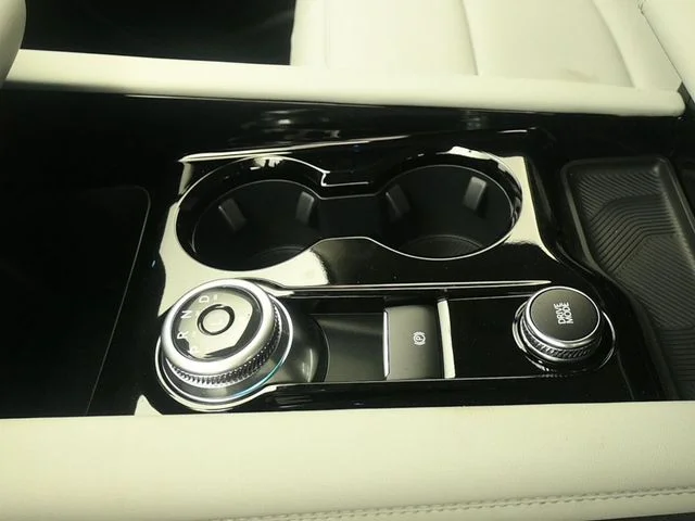 New 2026 Gray Ford Platinum image 13