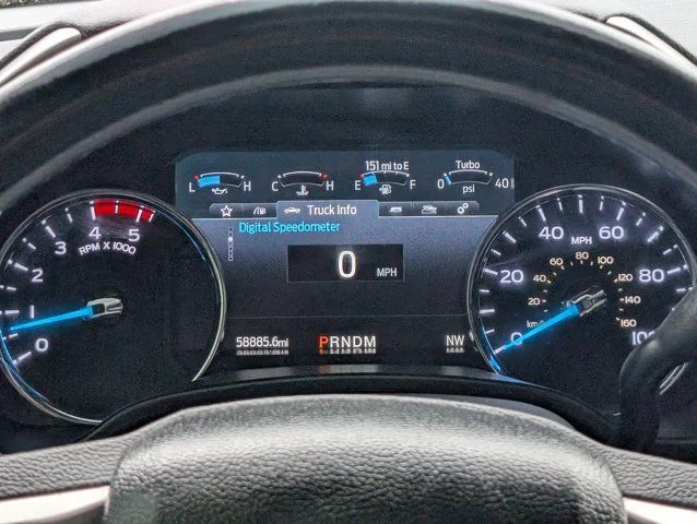 Used 2022 White Metallic Ford Lariat image 29