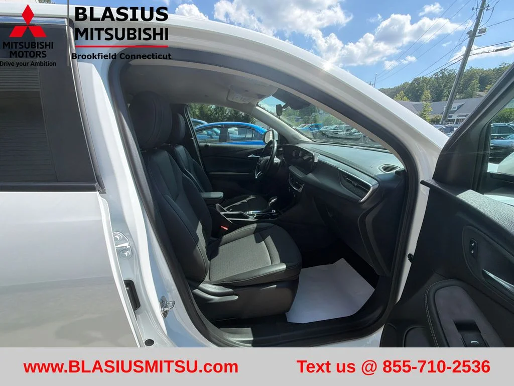 Used 2024 White Buick Preferred image 41