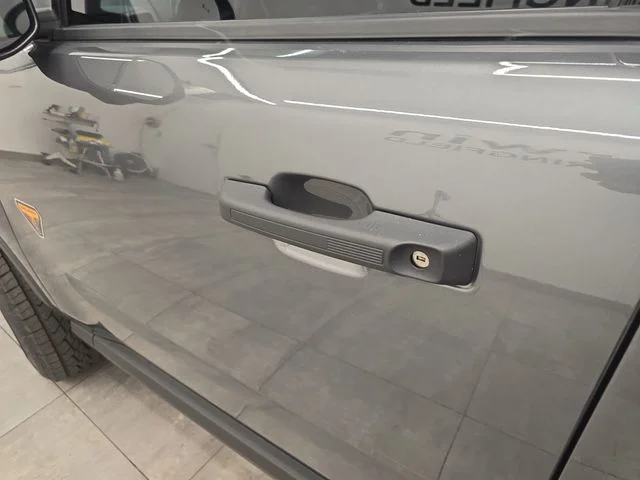New 2026 Carbonized Gray Metallic Ford Badlands® image 21